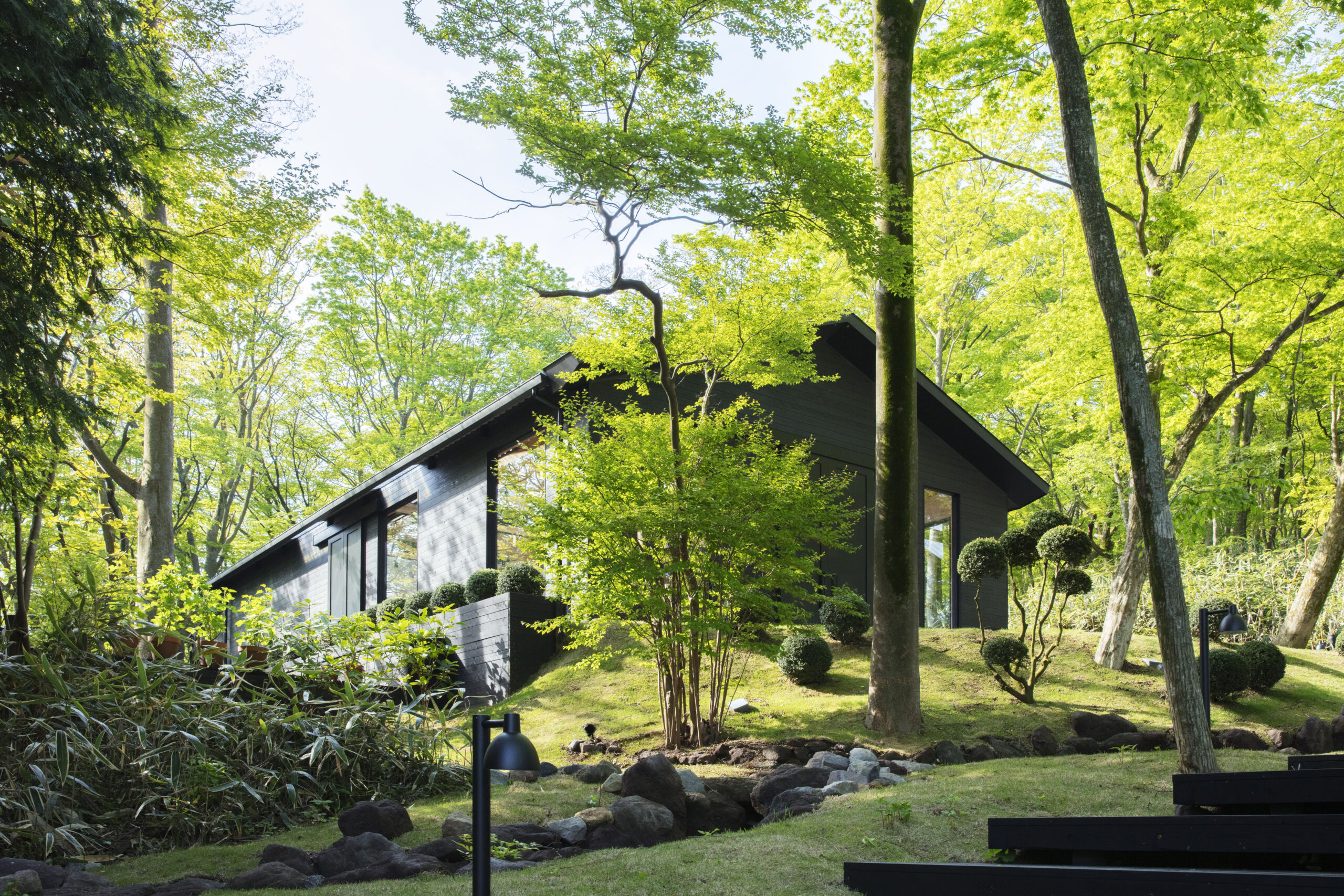 “Nicolai Bergmann Hakone Gardens”